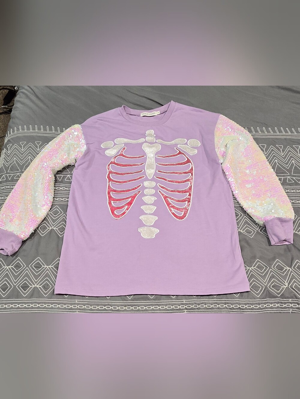 Grace + Emma Skeleton And Sequin Sweatshirt Size Small